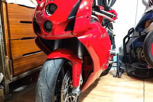 DUCATI 749 
