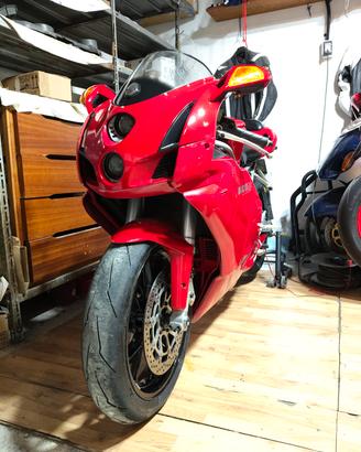 DUCATI 749 