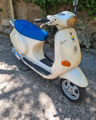 Piaggio Vespa 125 ET4 - 1999
