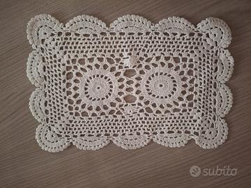 Centrini fatti a mano uncinetto vintage