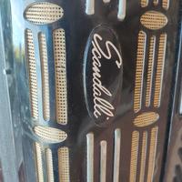 Fisarmonica Scandali Antica