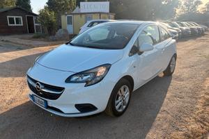 OPEL CORSA 1.2 69CV ANNO 2015 136.000 KM ADATTA NE