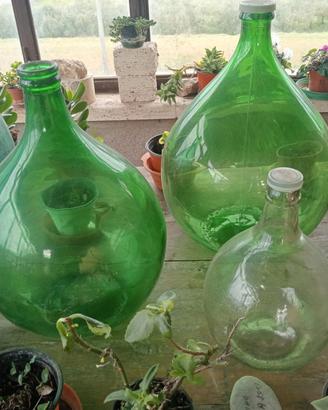 Damigiana con o senza veste