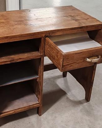 Scrivania primi '900 in legno – Buono stato