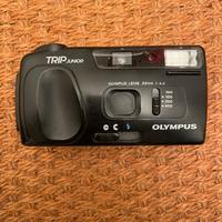 Macchina fotografica Olympus Trip Junior