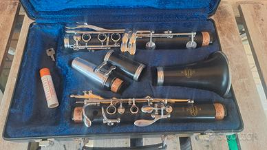 Buffet Crampon E11 Clarinetto anii 2000-2010