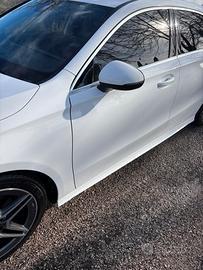 MERCEDES CLASSE A 180 AMG