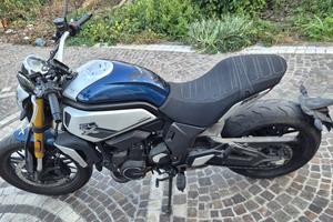 CF MOTO 700 CL-X- HERITAGE