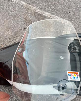 Parabrezza sh 150 originale