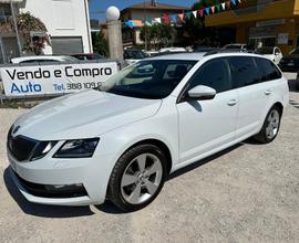 SKODA Octavia 1.4 TSI Wagon Executive G-Tec