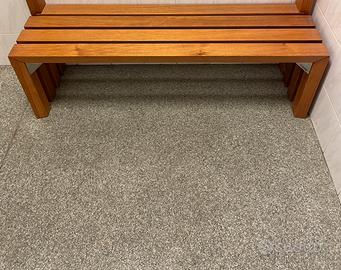 Panchine in legno massello da spogliatoio