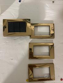 Placche  luce modello Ave  Serie 45 ottone