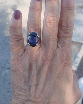 Anello con ametista 