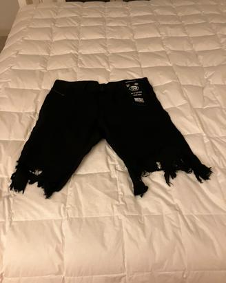 Diesel jeans corti da collezione