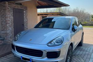 Porsche Cayenne 2015 3.0 Diesel