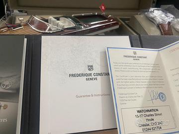 Cofanetto con orologioFREDERIC CONSTANT