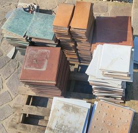 Piastrelle - mattonelle -rivestimento