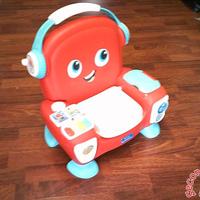 Poltroncina Baby Clementoni con luci e suoni