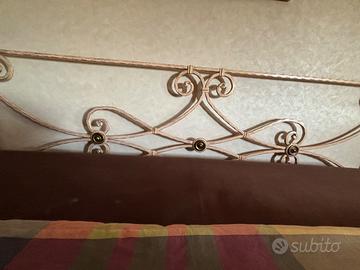 Letto matrimoniale in ferro battuto Cosatto