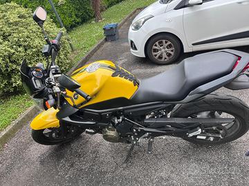 Yamaha xj6