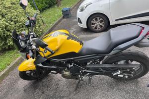 Yamaha xj6