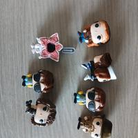 personaggi kinder joy stranger things 