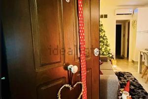 Infernetto trilocale con balcone e p.auto