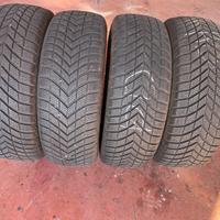 4 x Gomme 215/65R16 invernale 215-65-16