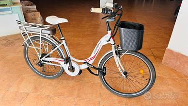 Bici elettrica Armony Firenze bianca