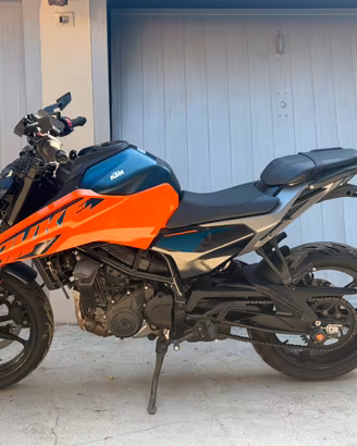 KTM DUKE 125