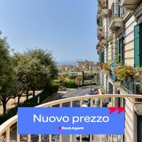 CHIAIA - 4 VANI - LUMINOSO - PANORAMICO