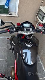 Scambi con moto sportiva