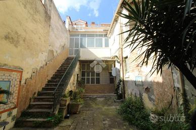 CASA SEMINDIPENDENTE A CASAGIOVE