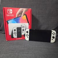 Nintendo Switch OLED Bianca In Garanzia