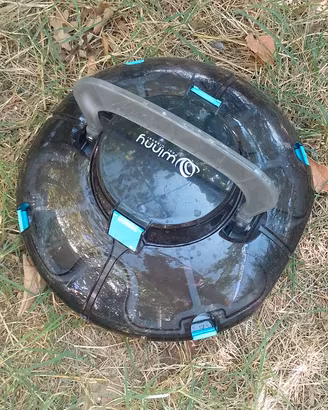 Robot per pulizia piscina