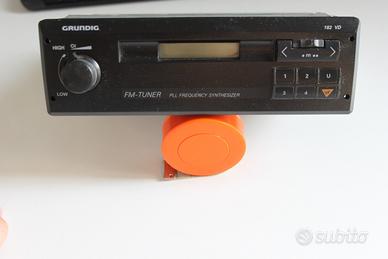 Autoradio Vintage Grundig Vk 182 vd usata da colle
