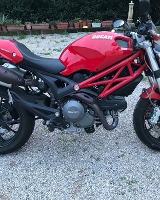 Ducati Monster 796 - 2011