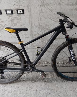 bici MTB  29 -taglia M Cube Reaction C:62 One.