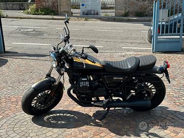 Moto Guzzi V9 - 2017