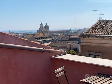 Bilocale arredato Centro Storico Barocco Catanese