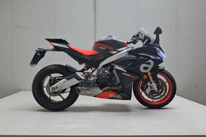 Aprilia rs 660
