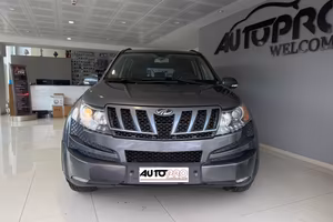MAHINDRA XUV500 2.2 16V AWD W8 7 POSTI