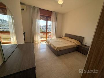 Stanza in appartamento di 146 m² a Milano