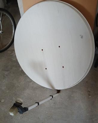 Antenna parabolica