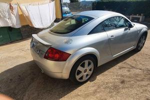 AUDI TT 1ª serie - 2000