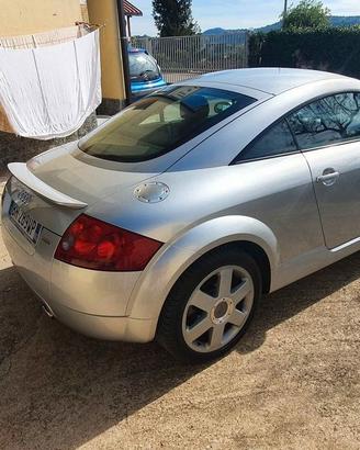 AUDI TT 1ª serie - 2000