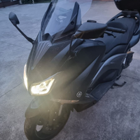 Yamaha tmax