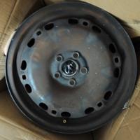 cerchi in ferro da 15" 5 fori pneumatici 185/60/15