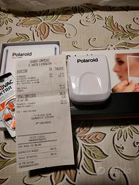 Apparecchio acustico polaroid