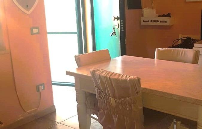 Simeri mare, Villino con giardino privato